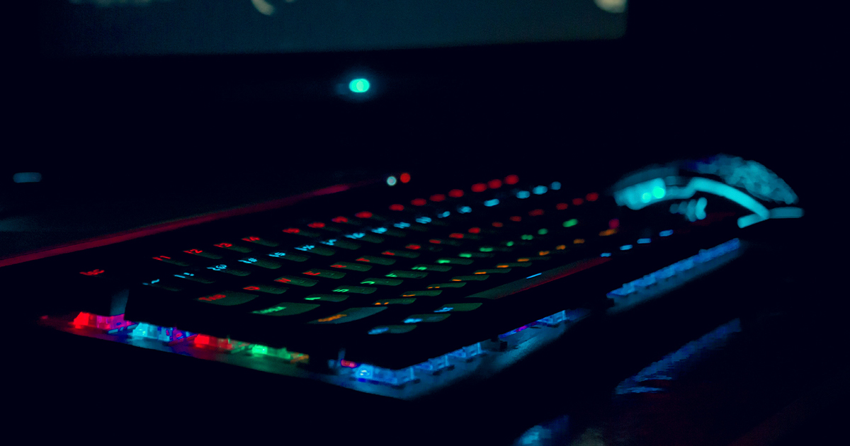 Cómo montar un setup gaming barato en 2025: guía completa por presupuestos