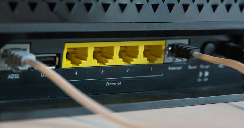 routers para jugar en la nube sin cortes y con baja latencia