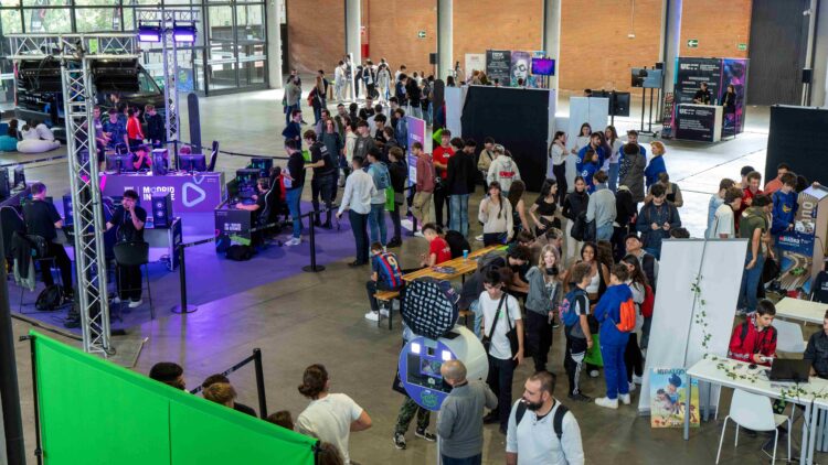 Evento final del tour Cazacracks 2024