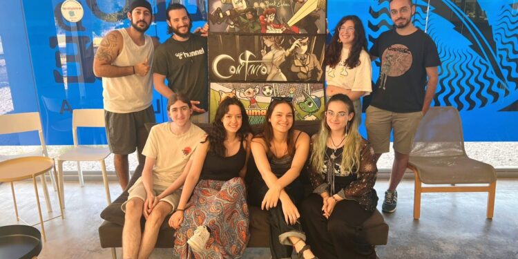 Equipo de Enthariel Games, con Javier Moreno a la cabeza
