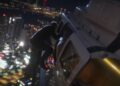 Vista nocturna de Vice City desde un helicóptero en el tráiler de lanzamiento de GTA VI