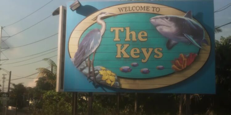 Cartel de bienvenida a The Keys en el tráiler de lanzamiento de GTA VI